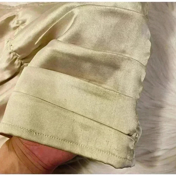 Forever 21 Ruched Satin Criss Cross Cami - Picture 3 of 6